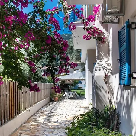 Apart Otel Pansion Porto Fino Nikiana
